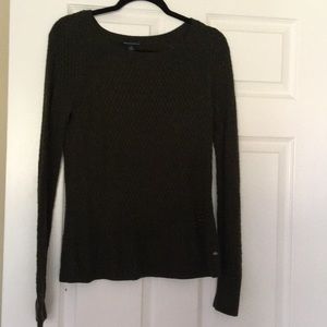 AE hunter green sweater